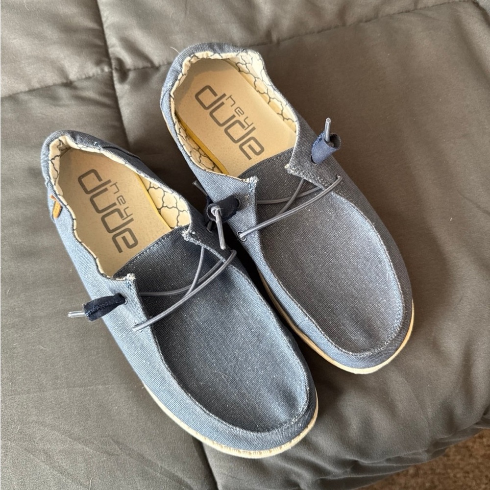 Hey Dude Wendy size 8